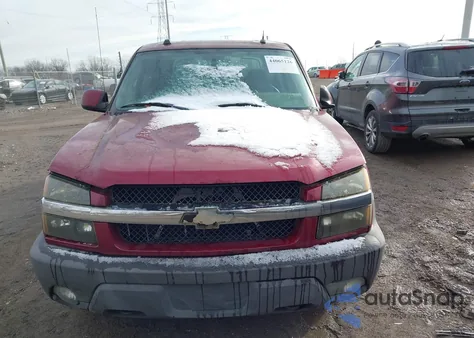 2004 Chevrolet Avalanche 1500 из США, поврежденный, VIN 3GNEK12T14G233388